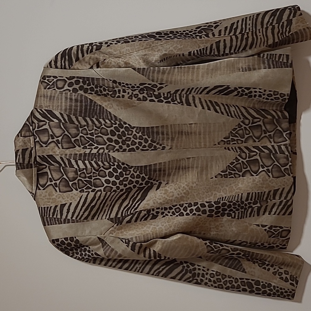 Jaket - Picture 3 of 5